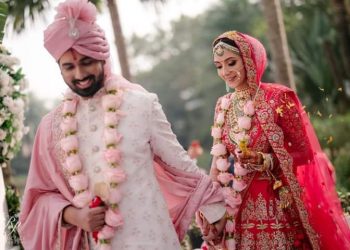 সাতপাকে বাঁধা পড়লেন নায়িকা মিম