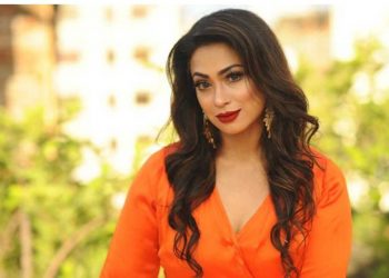 না থেকেও পপি আছেন!