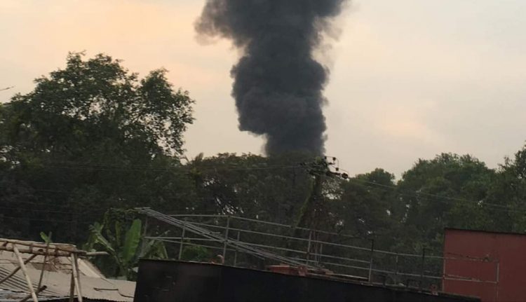 কর্ণফুলীর প্লাস্টিক ফ্যাক্টরিতে আগুন, ক্ষয়ক্ষতি ৫ লাখ