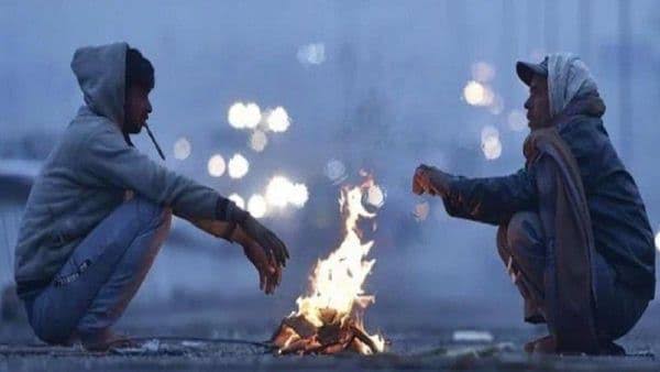 চট্টগ্রামে জেঁকে বসেছে শীত