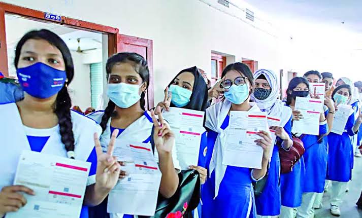 কোভিড ভ্যাকসিনের আওতায় চট্টগ্রামের শতভাগ শিক্ষার্থী