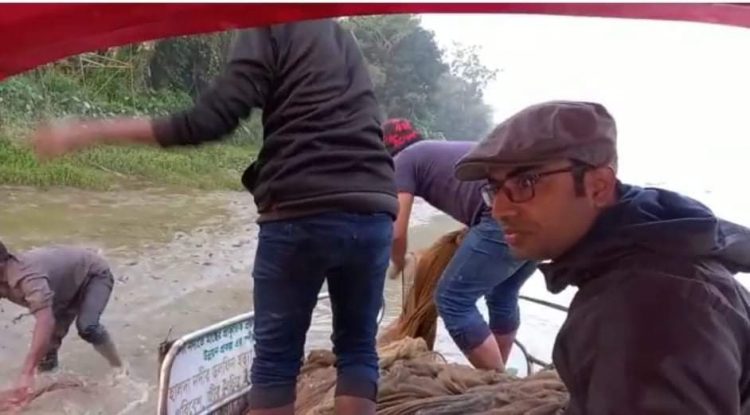 হালদায় অভিযান চালিয়ে সাড়ে ৬ হাজার মিটার জাল জব্দ