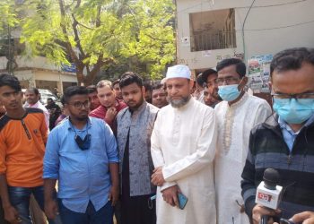 বাঁশখালীতে স্বতন্ত্র প্রার্থী কামরুল ইসলাম হোসাইনীর ভোট বর্জন