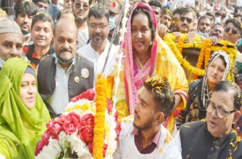 আমাকে হারাতে অনেক পক্ষ এক হয়েছে: আইভী