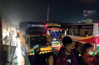 ঢাকা-চট্টগ্রাম মহাসড়কে ২০ কিলোমিটার যানজট