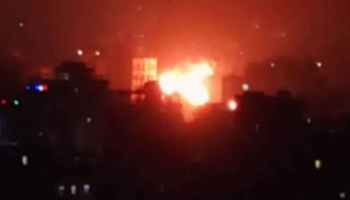 নববর্ষ উদযাপনে ওড়ানো ফানুসে ১০ স্থানে আগুন