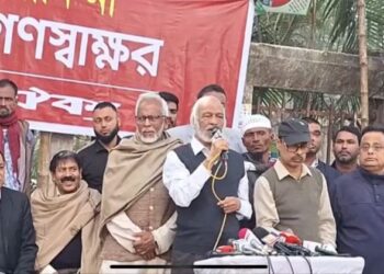 গণতন্ত্র পুনরুদ্ধার না হওয়া পর্যন্ত বিরোধী দল রাজপথ ছাড়বে না