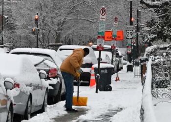 ঠান্ডা ও শীতকালীন ঝড়ে যুক্তরাষ্ট্রে প্রাণ গেল ৫৫ জনের
