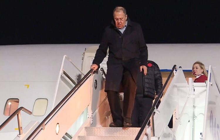 জাতিসংঘের নিরাপত্তা পরিষদের বৈঠকে অংশ নিতে নিউইয়র্কে ল্যাভরভ