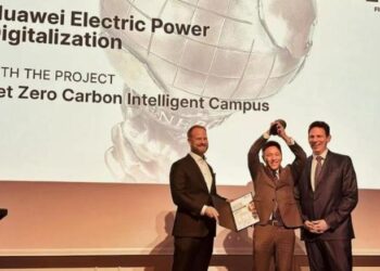 এনার্জি গ্লোব ওয়ার্ল্ড অ্যাওয়ার্ড পেল হুয়াওয়ে