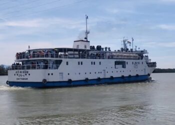 মিয়ানমার সীমান্তে অস্থিরতা/অনির্দিষ্টকালের জন্য টেকনাফ-সেন্টমার্টিন রুটে পর্যটকবাহী জাহাজ চলাচল বন্ধ