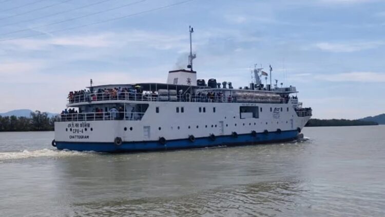 মিয়ানমার সীমান্তে অস্থিরতা/অনির্দিষ্টকালের জন্য টেকনাফ-সেন্টমার্টিন রুটে পর্যটকবাহী জাহাজ চলাচল বন্ধ