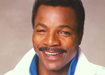 মারা গেছেন হলিউডের অভিনেতা কার্ল ওয়েদার্স