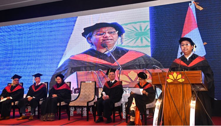 এশিয়ান ইউনিভার্সিটি ফর উইমেন নারীদের জন্য মানসম্মত শিক্ষার সুযোগ সৃষ্টি করেছে