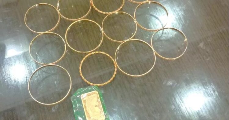 সীতাকুণ্ডের ঘটনা/প্রবাসী বন্ধুর প্রতারণা, ২৩ ভরি সোনা উদ্ধার করল পুলিশ