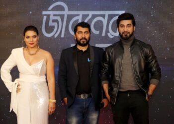 ওয়ালিদ আহমেদের দ্বিতীয় চলচ্চিত্র ‘জীবনের খেলা’য় সজল ও সিন্ডি