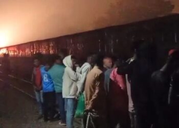 কর্ণফুলী এক্সপ্রেসের সাথে দাঁড়িয়ে থাকা ইঞ্জিনের সংঘর্ষে আহত