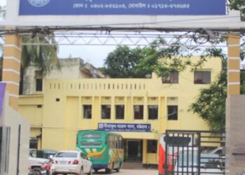 সীতাকুণ্ডে এক রাতে তিন বাড়িতে ডাকাতি