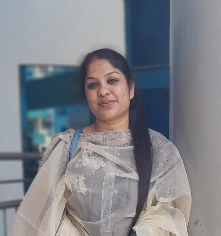 কবিতা: সময় । উম্মে সালমা চৌধুরী