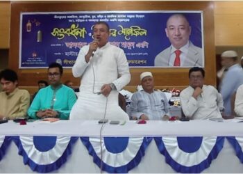 সীতাকুণ্ডে সামাজিক সংগঠনের উদ্যোগে সাংসদ মামুনের গণ সংবর্ধনা ও ইফতার মাহফিল