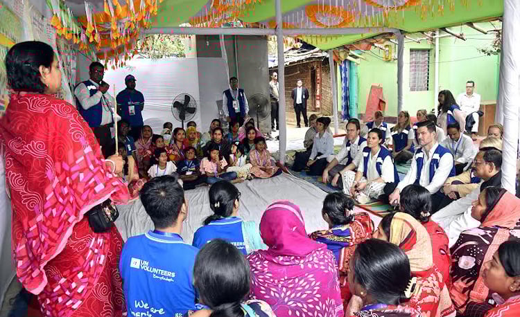 সুইডেনের ক্রাউন প্রিন্সেস শুনলেন চট্টগ্রামে জলবায়ু অভিঘাতের ফলে বাস্তুচ্যুতদের লড়াইয়ের কথা