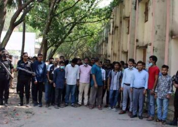 চমেক হাসপাতালে দালাল চক্রের ৩৯ সদস্য আটক