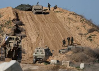 গাজা উপত্যকায় বাফার জোন তৈরি করছে ইসরায়েল