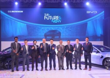 ফ্ল্যাগশিপ মডেল ‘বিওয়াইডি সিল’ নিয়ে বাংলাদেশে যাত্রা শুরু বিওয়াইডির