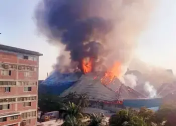 এবার এস আলম গ্রুপের তেলের মিলে আগুন