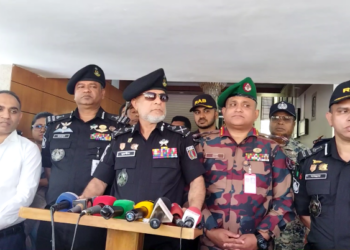 সশস্ত্র অবৈধ কোন সংগঠন থাকবে না