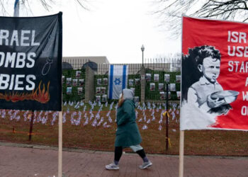 আন্তর্জাতিক সম্প্রদায়ের প্রচণ্ড তোপের মুখে ইসরাইল