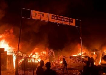 যুক্তরাষ্ট্রের দেয়া বোমা দিয়ে রাফায় হামলা চালায় ইসরাইল