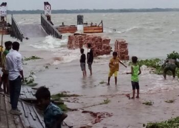 ঘূর্ণিঝড় রিমাল: জলোচ্ছ্বাসে প্লাবিত সুন্দরবন