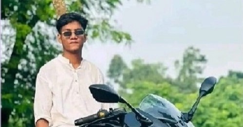 ষোলশহরে ট্রেনে কাটা পড়ে কলেজছাত্রের মৃত্যু