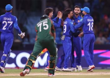 টি-২০ বিশ্বকাপ/বাংলাদেশকে হারিয়ে অস্ট্রেলিয়াকে বিদায় করে সেমিফাইনালে আফগানিস্তান