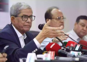 বাংলাদেশকে বিদেশের ওপর নির্ভরশীল করে তুলেছে আওয়ামী লীগ