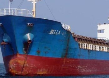 ইরানের পেট্রোল ট্যাঙ্কারকে টার্গেট করেছে যুক্তরাষ্ট্র