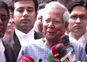 আদালতে লোহার খাঁচায় দাঁড়িয়ে থাকা অত্যন্ত অপমানজনক