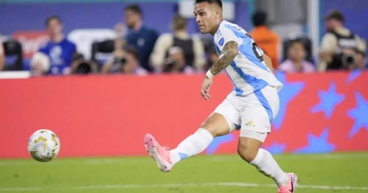 ১-০ গোলে কলম্বিয়াকে হারিয়ে ১৬তম কোপা আমেরিকার শিরোপা আর্জেন্টিনার