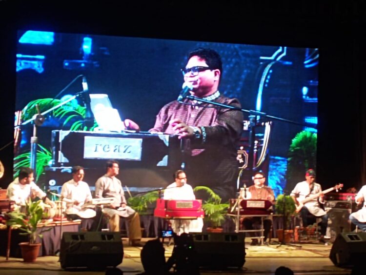 সত্যজিৎ দাস ও রিয়াজ ওয়াইজের সঙ্গীতানুষ্ঠান ‘তোমায় গান শোনাব’