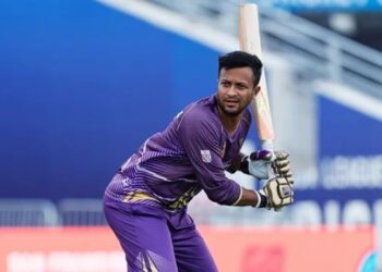 লস অ্যাঞ্জেলেসের প্রথম হারে ব্যাটিংয়ে সফল হলেও বোলিংয়ে ব্যর্থ সাকিব