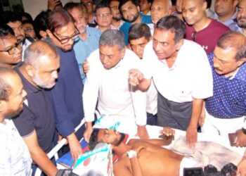 অন্তর্বর্তী সরকারে আমাদের পূর্ণ সমর্থন রয়েছে; বললেন আমীর খসরু মাহমুদ চৌধুরী