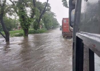 ফেনীতে বন্যা পরিস্থিতি আরো অবনতি