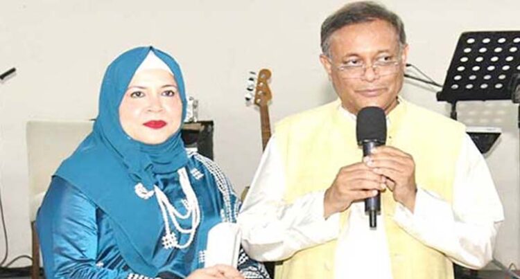 প্রাক্তন মন্ত্রী হাসান মাহমুদ এবং তার স্ত্রী ও মেয়ের ব্যাংক হিসাব জব্দ