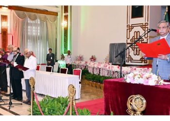 অন্তর্বর্তী সরকারে শপথ নিলেন আরো চার উপদেষ্টা