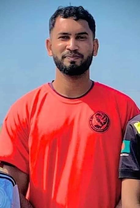 সীতাকুণ্ডে সমুদ্র উপকূলে মাছ ধরতে গিয়ে যুবকের মৃত্যু