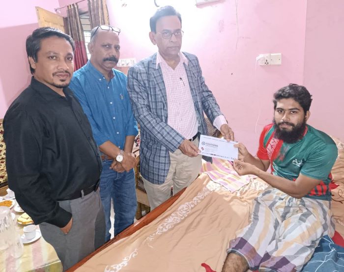 বৈষম্য বিরোধী আন্দোলনে আহত শিক্ষার্থী-কর্মকতার পাশে সাউদার্ন ইউনিভার্সিটি