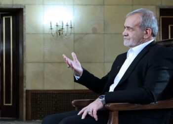 যুক্তরাষ্ট্রের নিষেধাজ্ঞা মোকাবিলায় কী পদক্ষেপ নিচ্ছেন ইরানের প্রেসিডেন্ট?