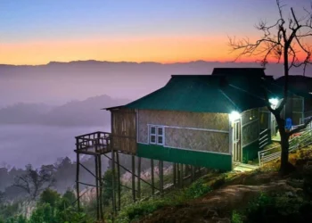 সাজেক থেকে ফেরার পথে চালকসহ তিন পর্যটককে অপহরণের চেষ্টা