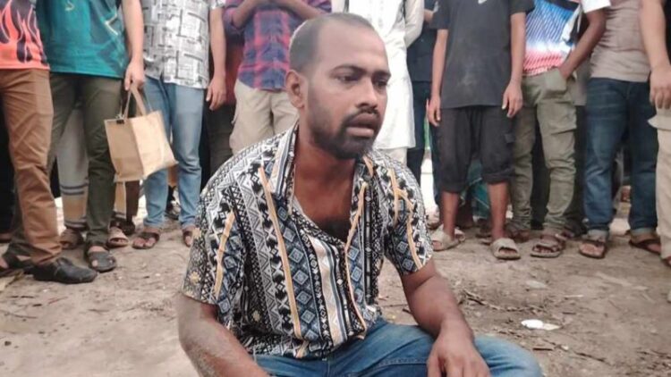 জাবির ক্যাম্পাসে ছাত্রলীগের প্রাক্তন নেতাকে পিটিয়ে খুন